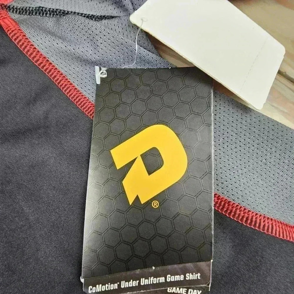 Demarini Comotion mid sleeve baseball compression shirt black #WTD100379 M,L, XL - Picture 7 of 9